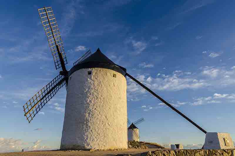 Toledo - Consuegra 41 - molinos de viento.jpg